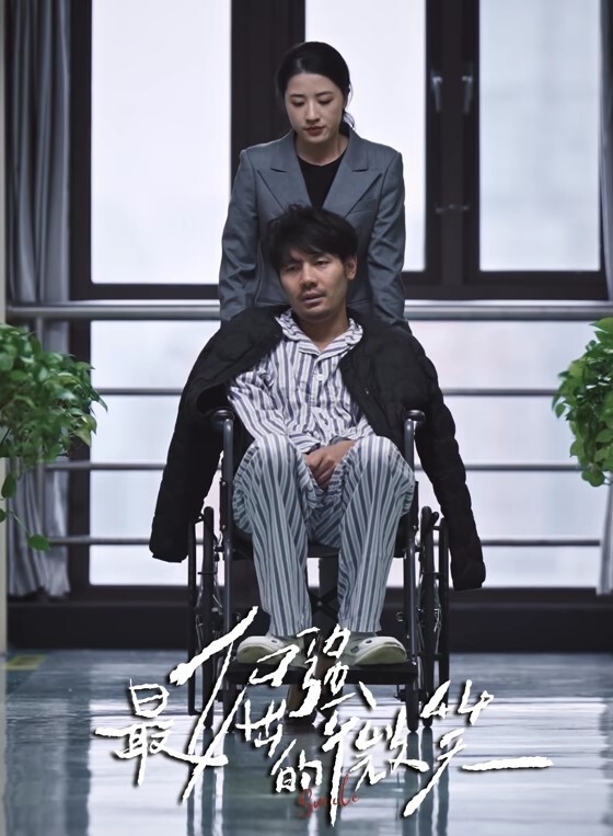 衝浪小哥现榨男汁多姿势爆肏男同_好多汁水 - 开心影院