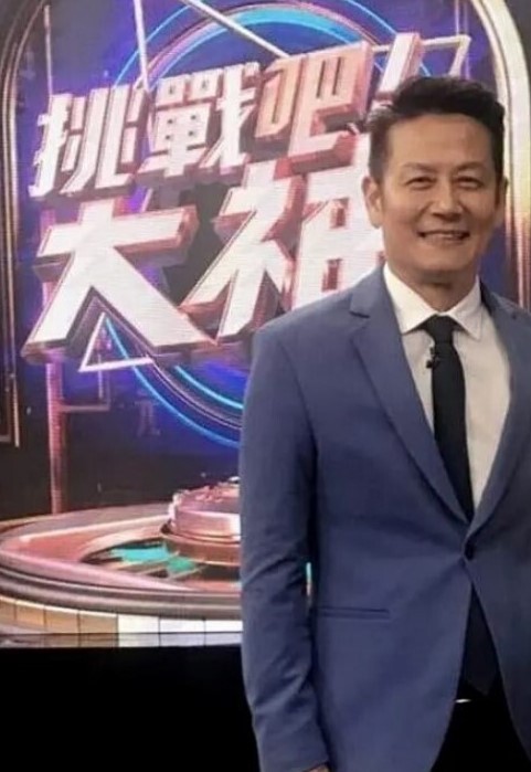大三丫头新学期的第一堂课真实大学校园上课塞跳蛋自慰偷拍下课撒尿食堂打饭真实刺激 - 开心影院